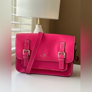 Kate spade vintage messenger bag